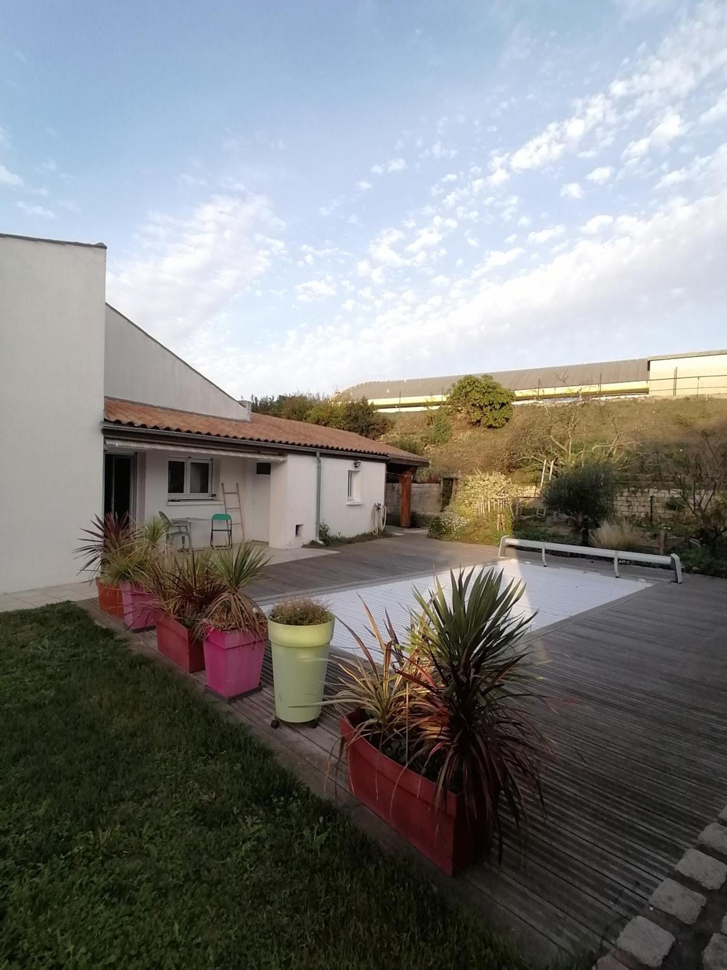 Maison Avec Piscine Et Jardin Proche Mer, La Rochelle ラ・ロシェル エクステリア 写真